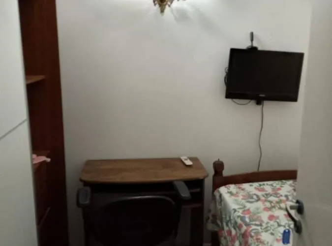 Jf-Hostel
